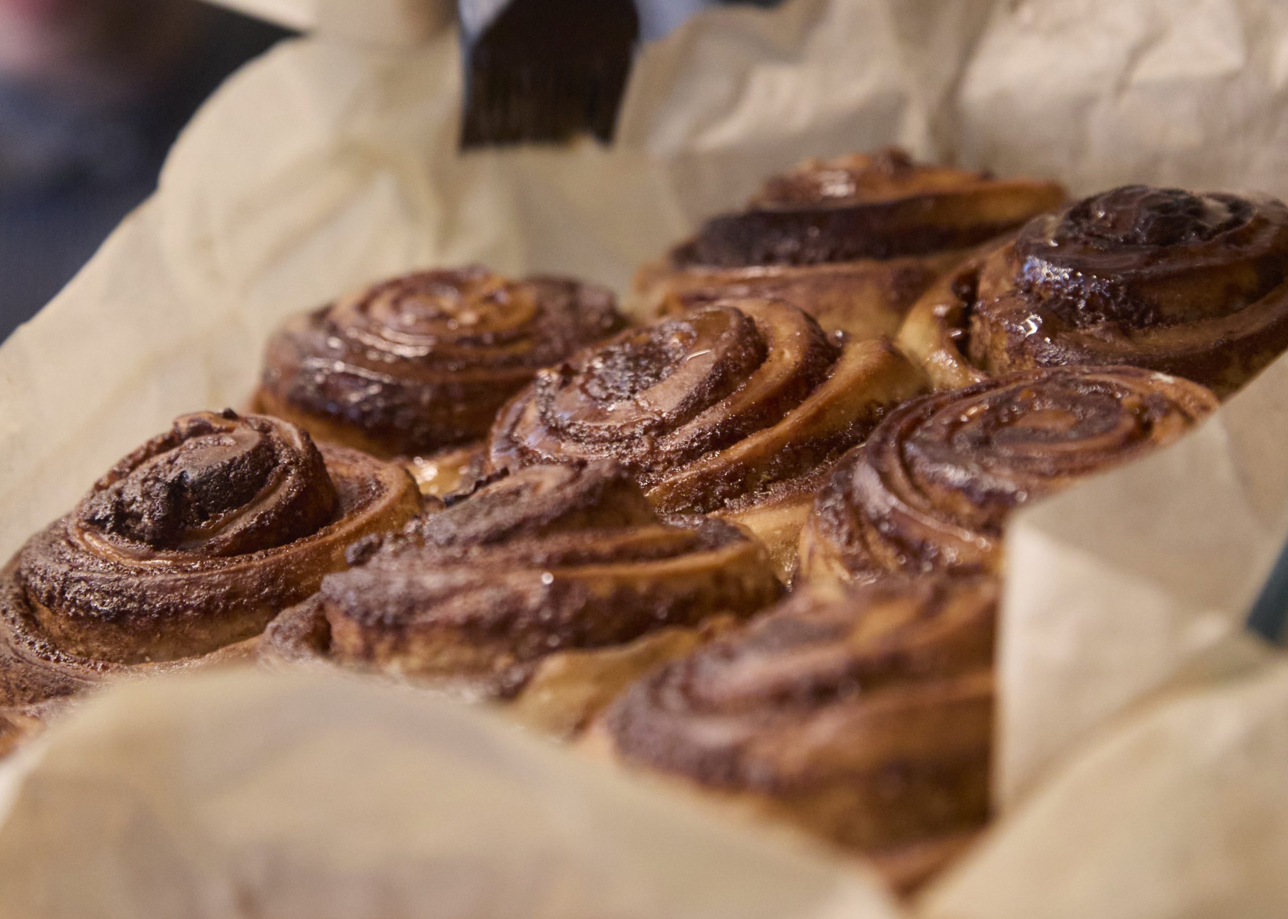 Vegan cinnamon and cardamom rolls at Sunny George in Kyoto